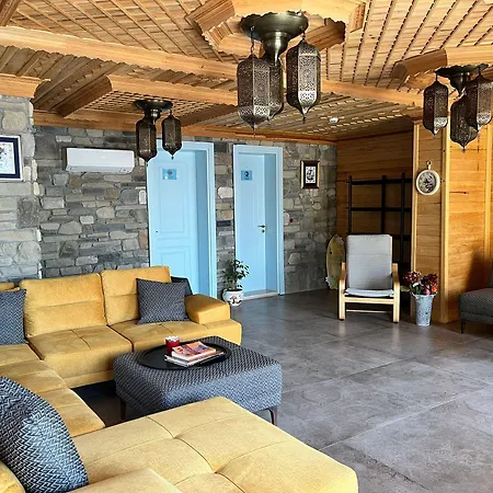 Holiday home Amber Akyaka