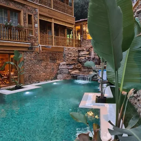 Amber Bed & Breakfast *